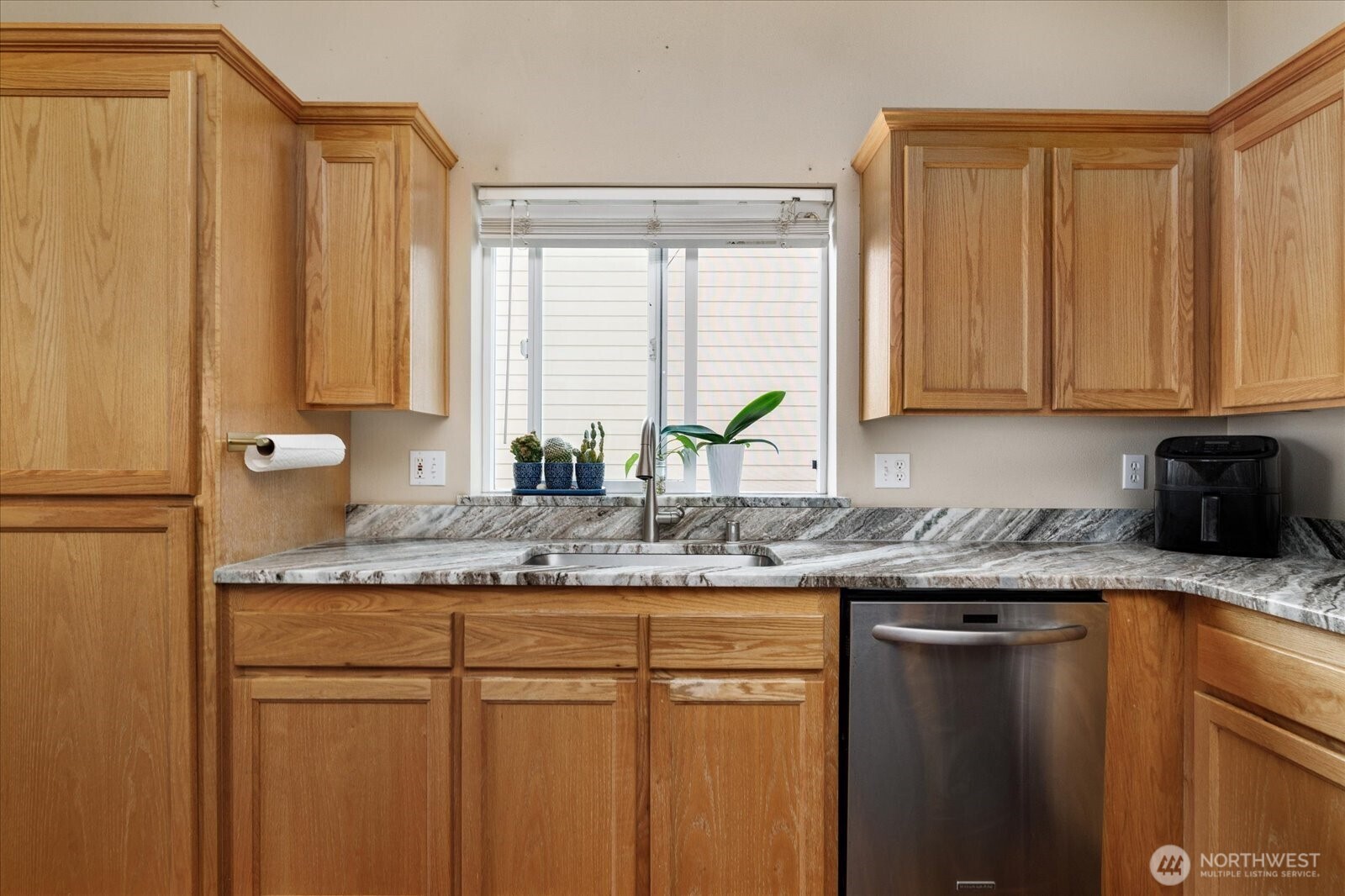 1430 NW Camellia Loop , Oak Harbor, WA 98277
