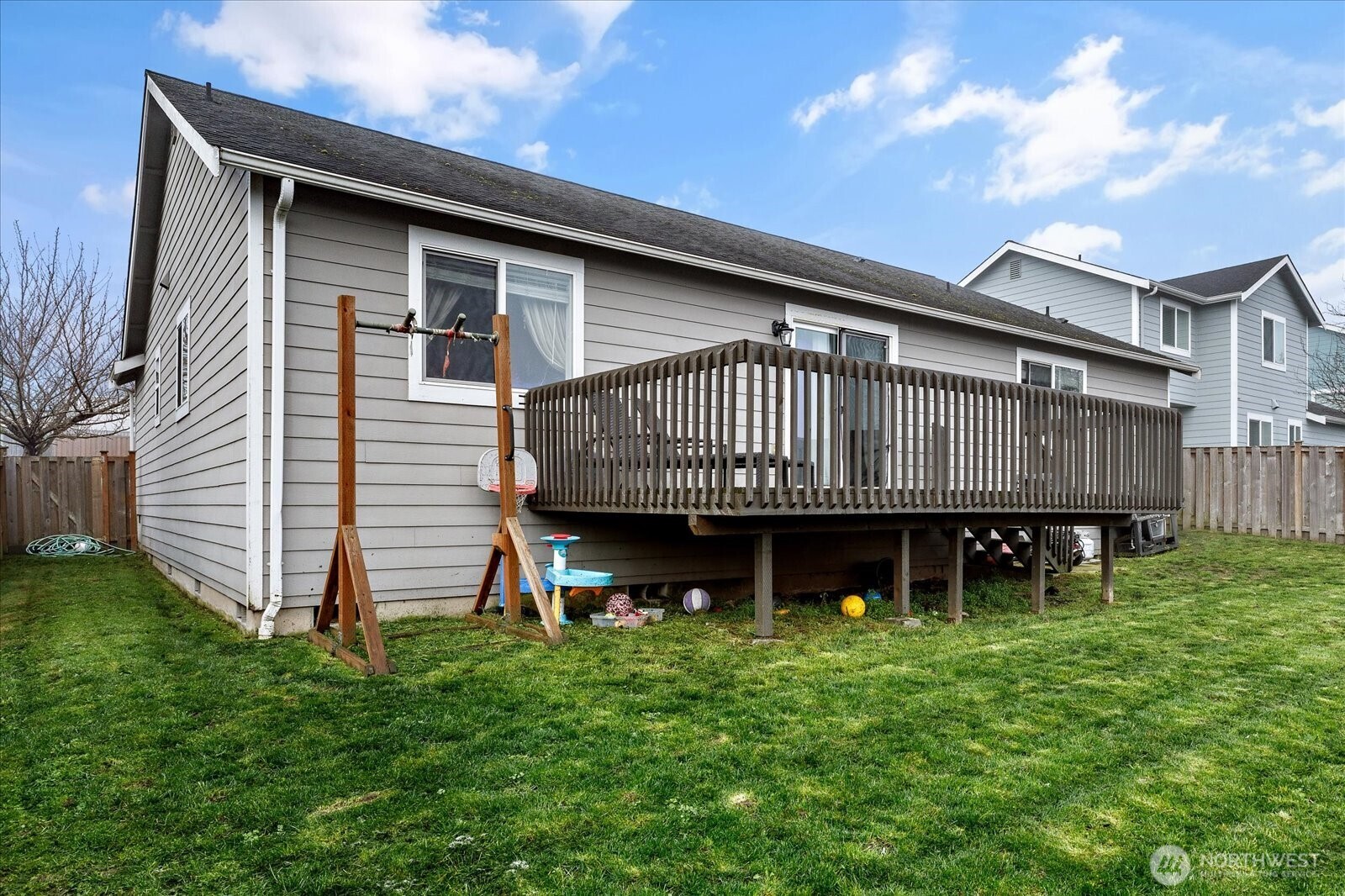 1430 NW Camellia Loop , Oak Harbor, WA 98277