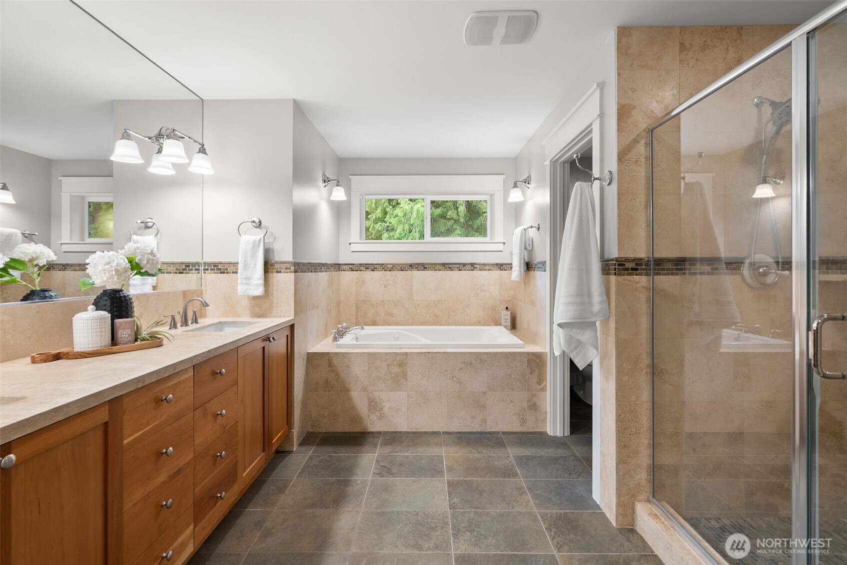 6963 NE Hidden Cove Road , Bainbridge Island, WA 98110