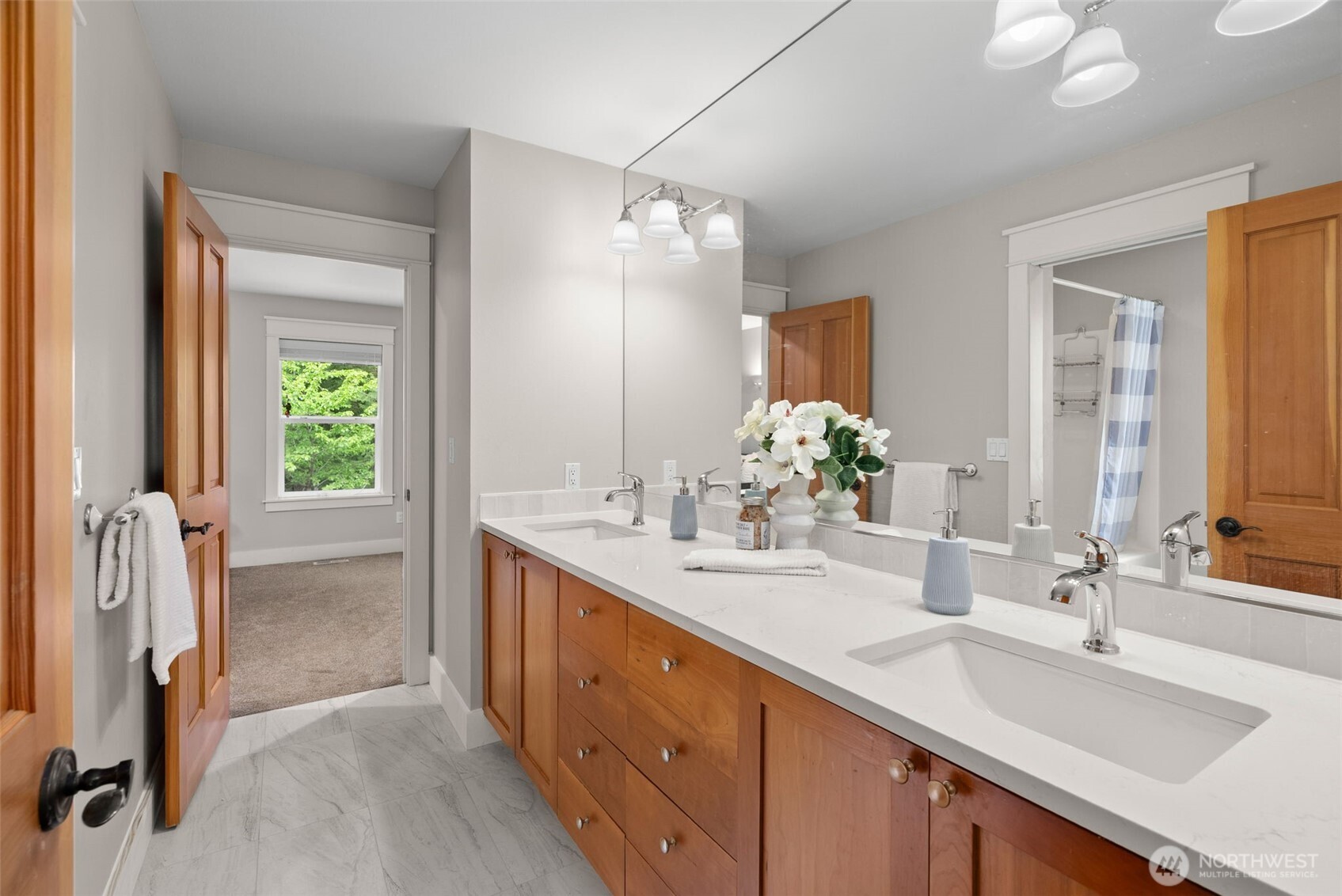 6963 NE Hidden Cove Road , Bainbridge Island, WA 98110