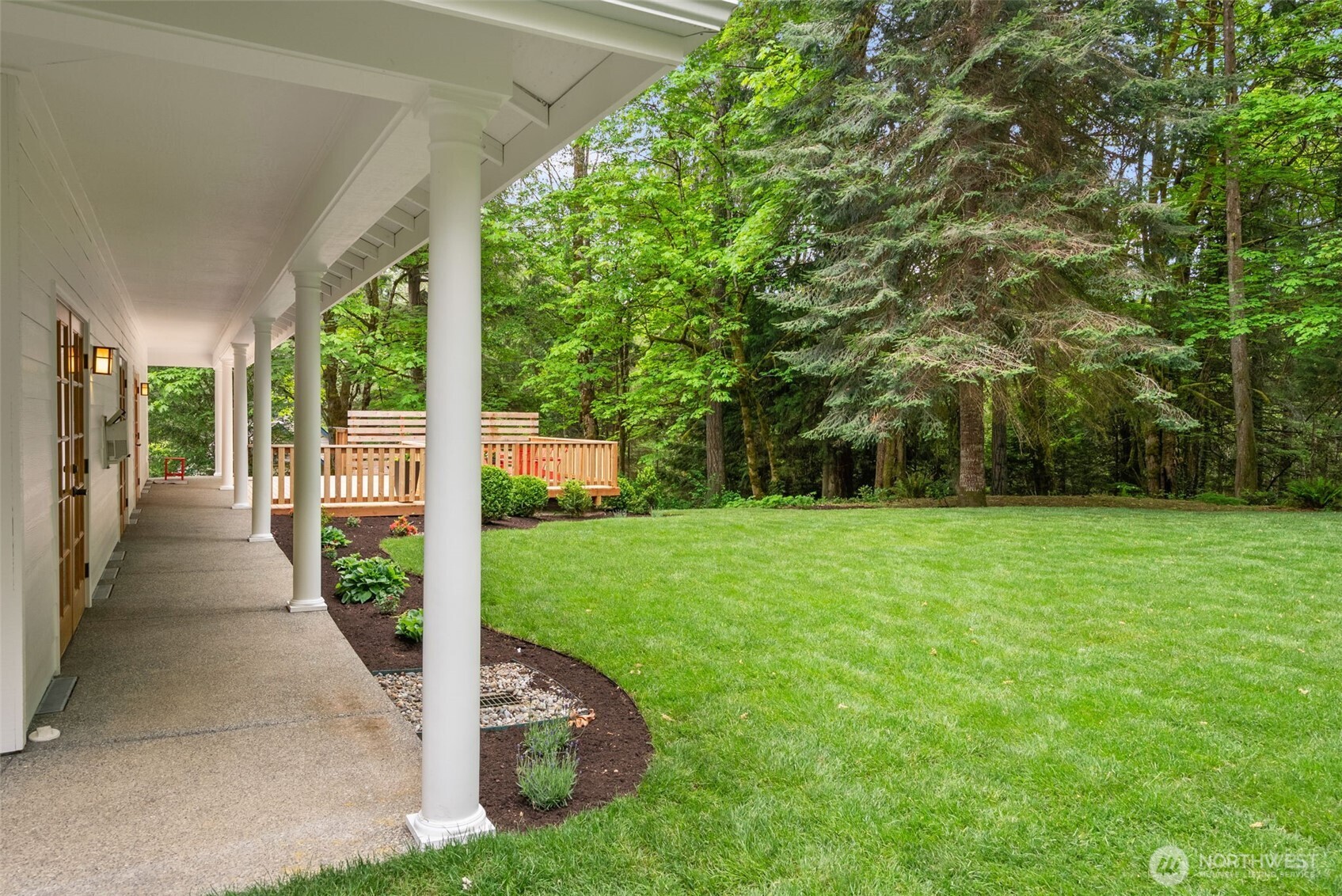 6963 NE Hidden Cove Road , Bainbridge Island, WA 98110