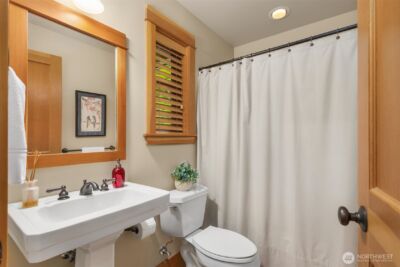 13223 NE Cambridge Crest Way , Bainbridge Island, WA 98110 - Photo 16