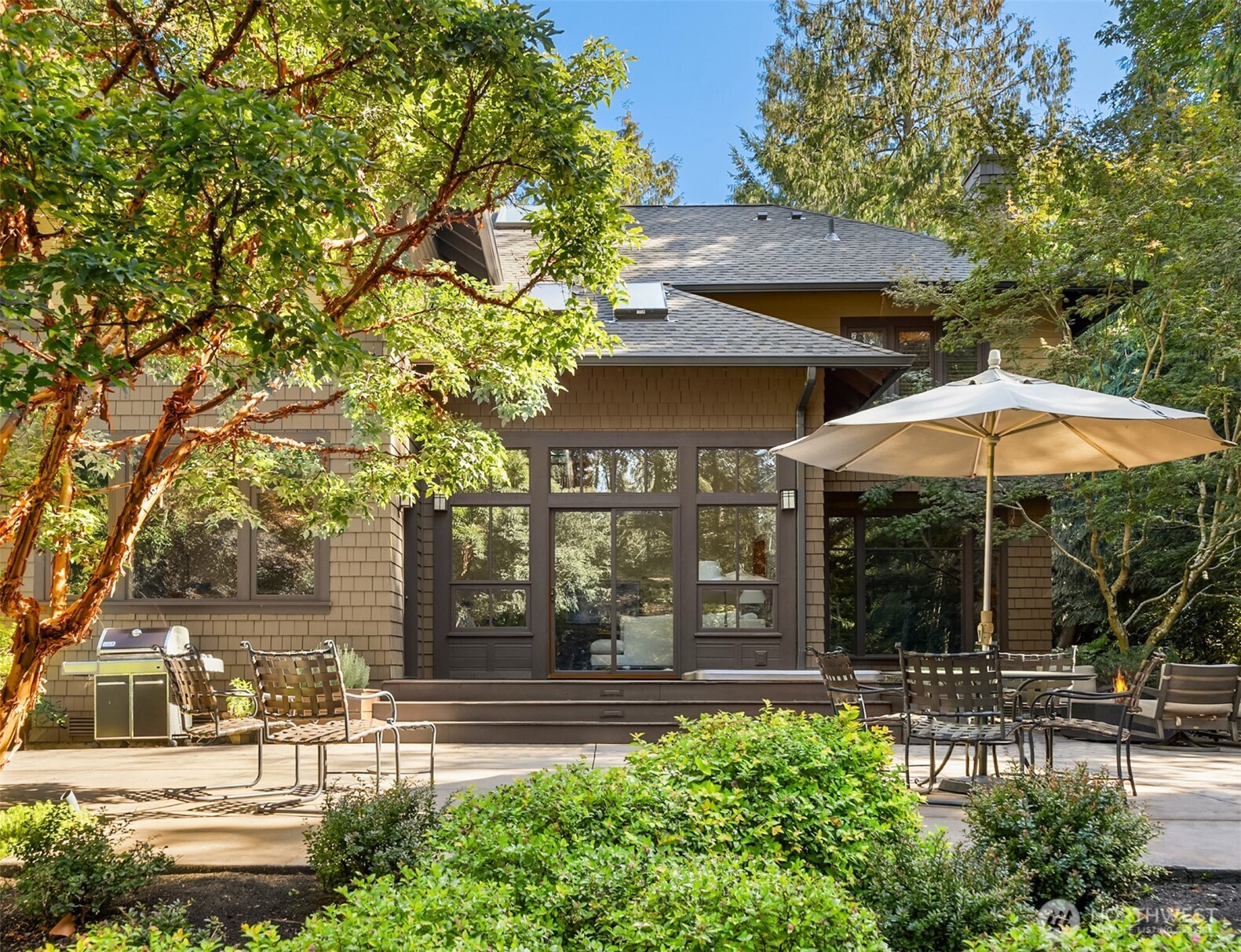 13223 NE Cambridge Crest Way , Bainbridge Island, WA 98110