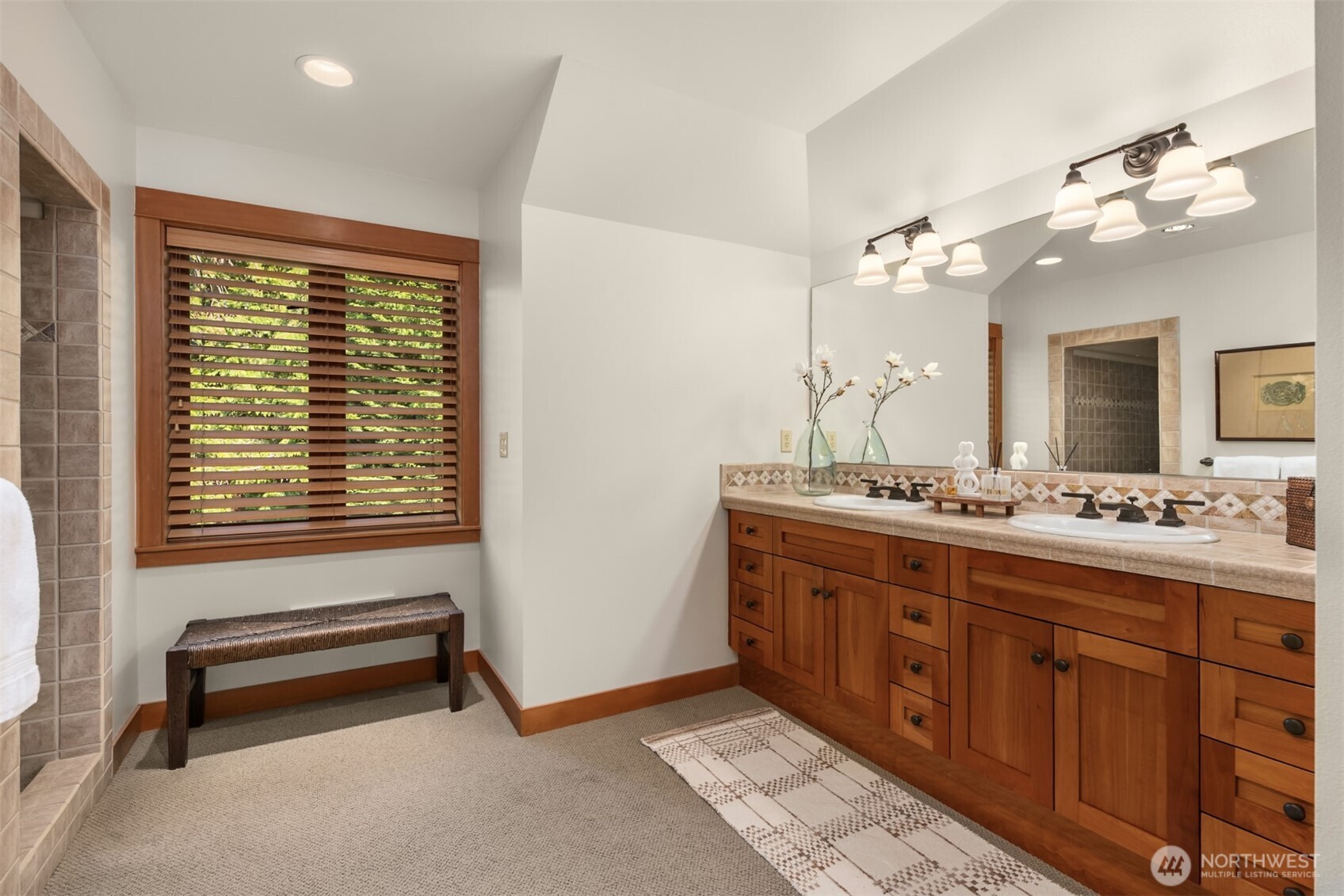 13223 NE Cambridge Crest Way , Bainbridge Island, WA 98110