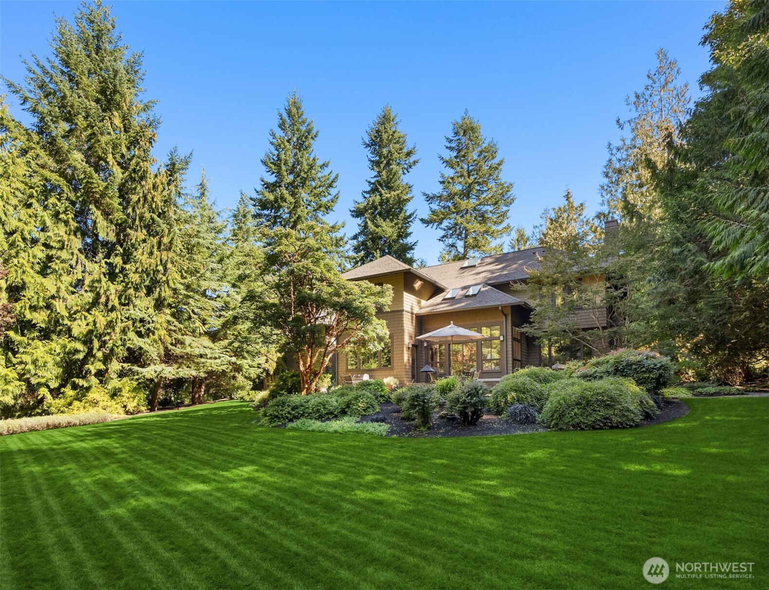 13223 NE Cambridge Crest Way , Bainbridge Island, WA 98110