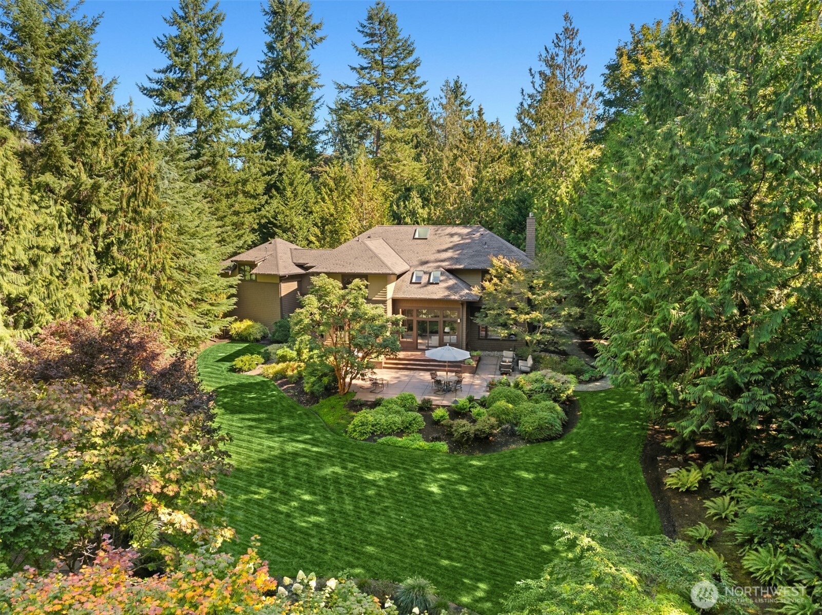 13223 NE Cambridge Crest Way , Bainbridge Island, WA 98110