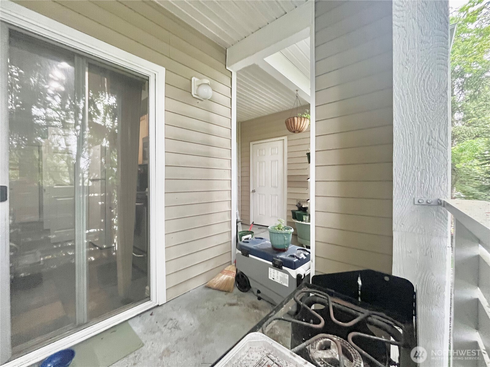 801 Rainier Avenue N #A203, Renton, WA 98057