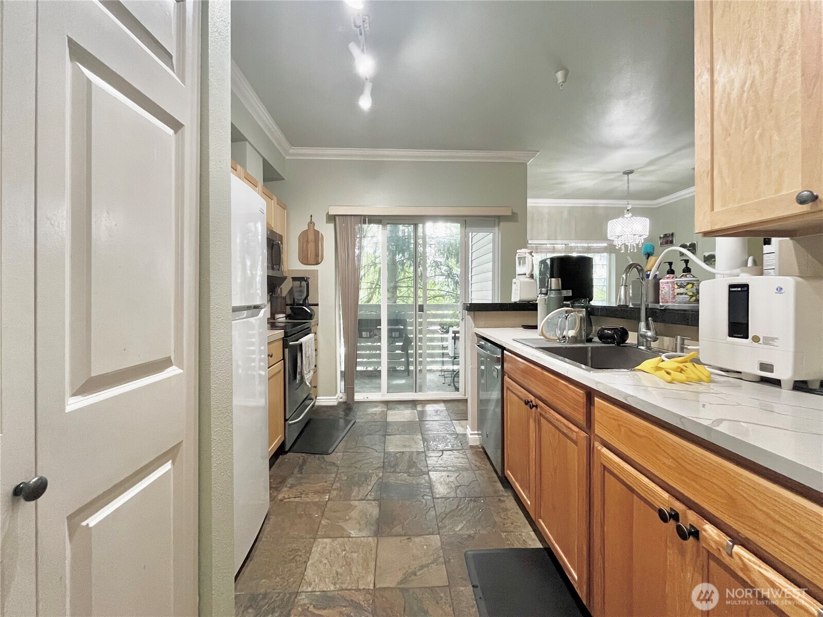 801 Rainier Avenue N #A203, Renton, WA 98057