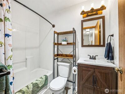 444 Volesky Drive SE, Rainier, WA 98576 - Photo 20