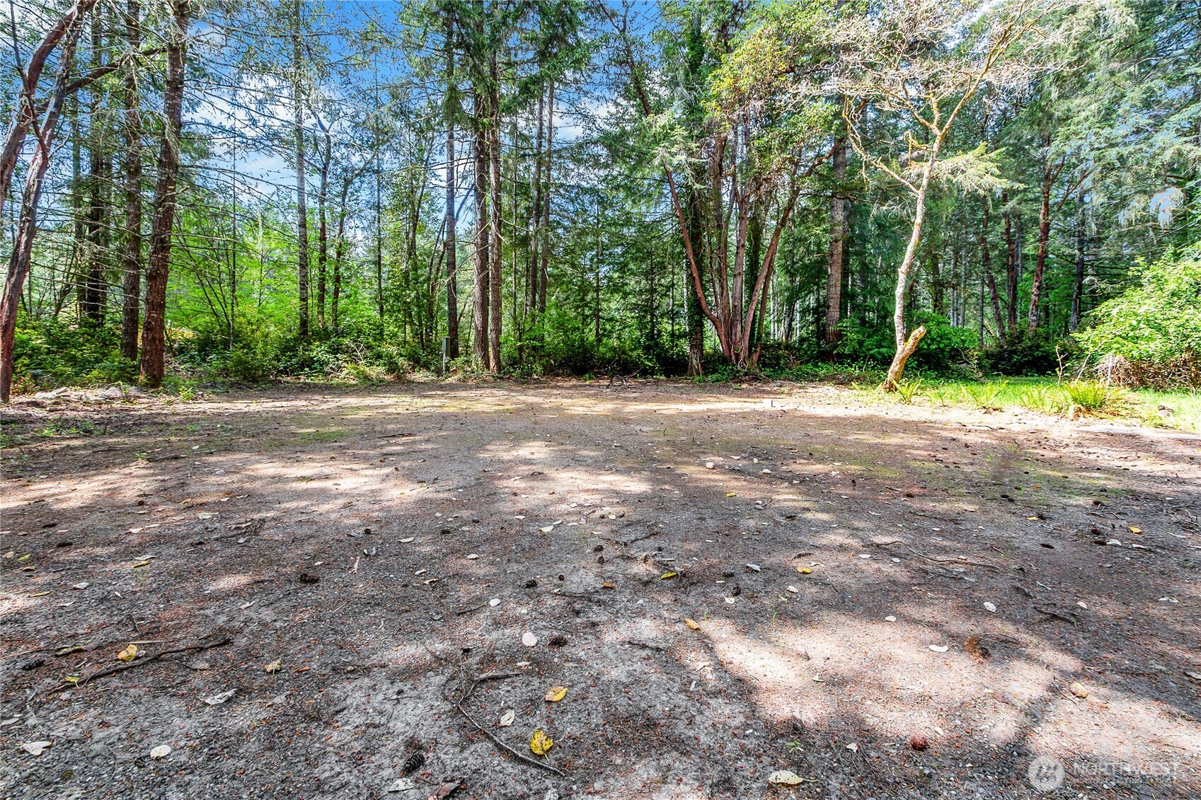 16405 84th Street NW, Lakebay, WA 98349-9527