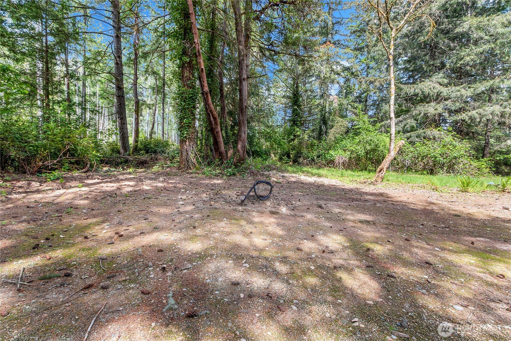 16405 84th Street NW, Lakebay, WA 98349-9527