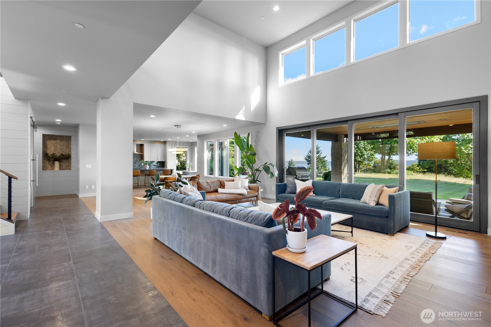 946 7th Court , Fox Island, WA 98333