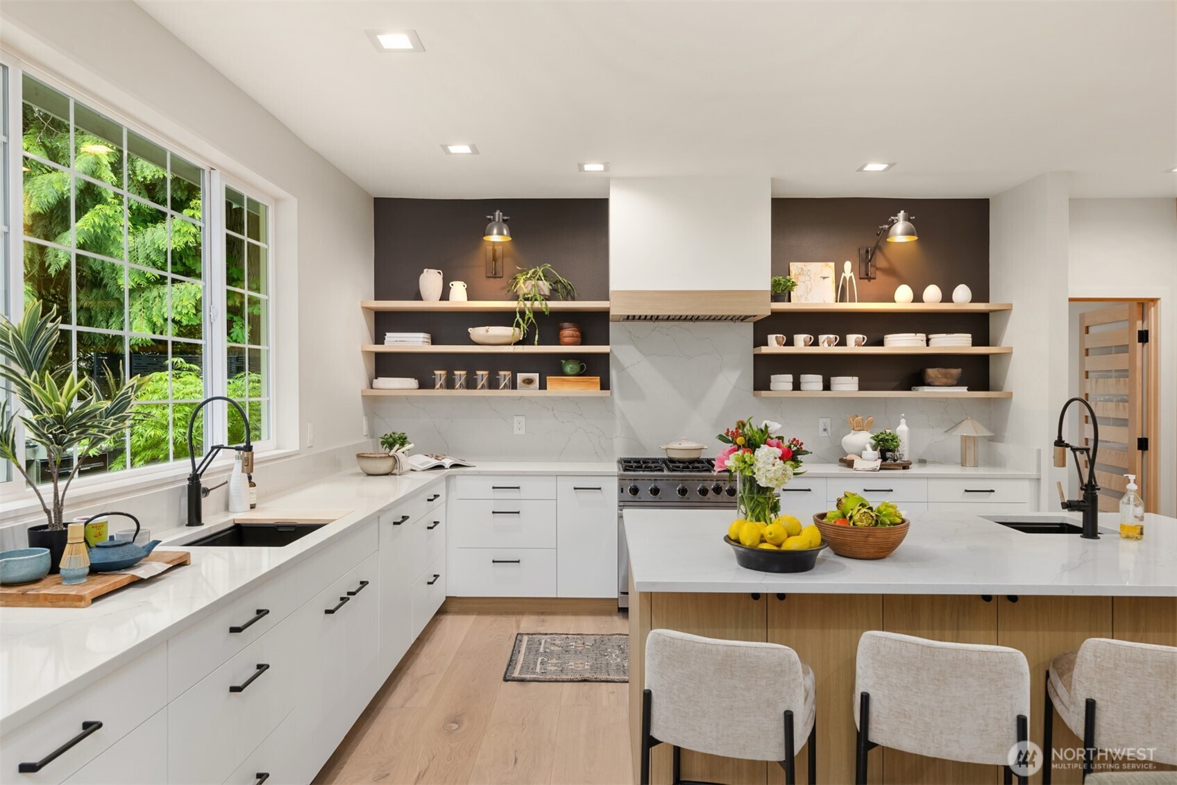 13264 Teem Loop Road NE, Bainbridge Island, WA 98110