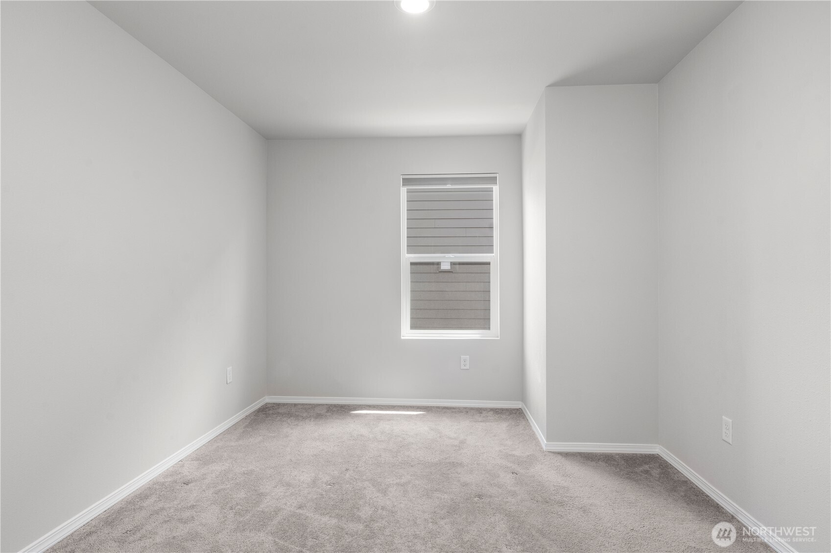 4345 SE Woodford Court , Port Orchard, WA 98366
