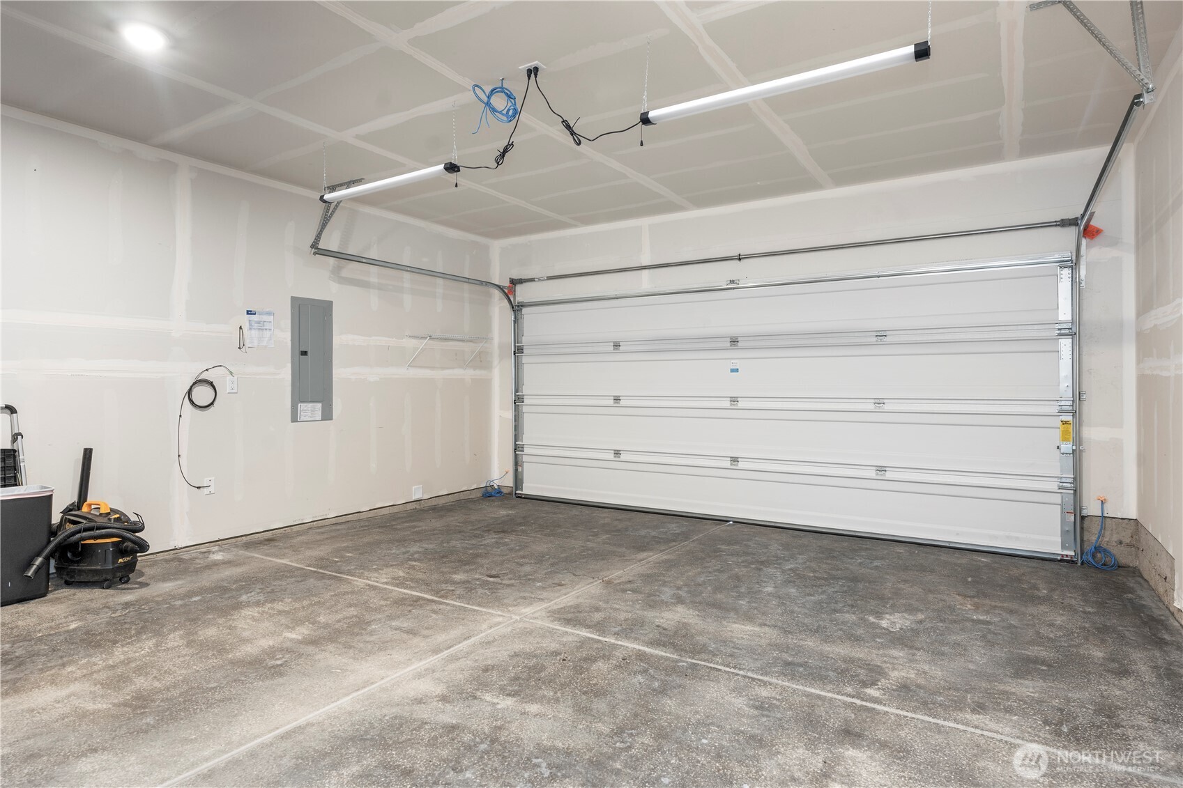 4345 SE Woodford Court , Port Orchard, WA 98366