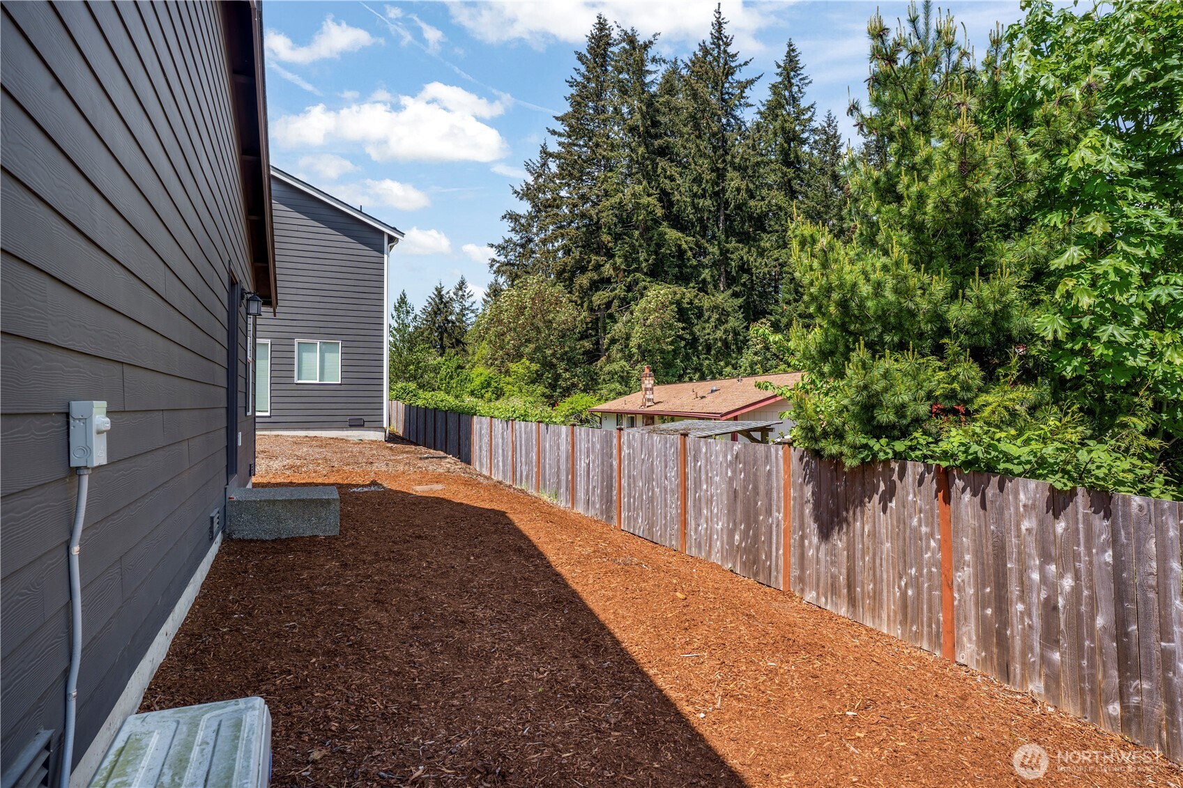 4345 SE Woodford Court , Port Orchard, WA 98366