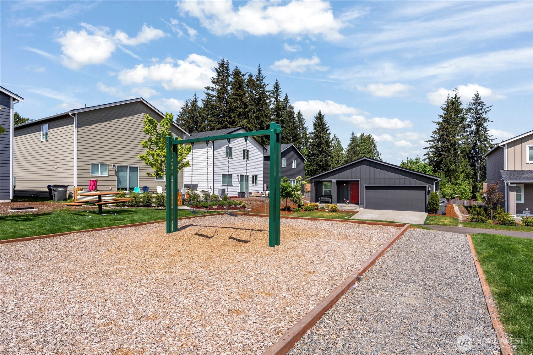 4345 SE Woodford Court , Port Orchard, WA 98366
