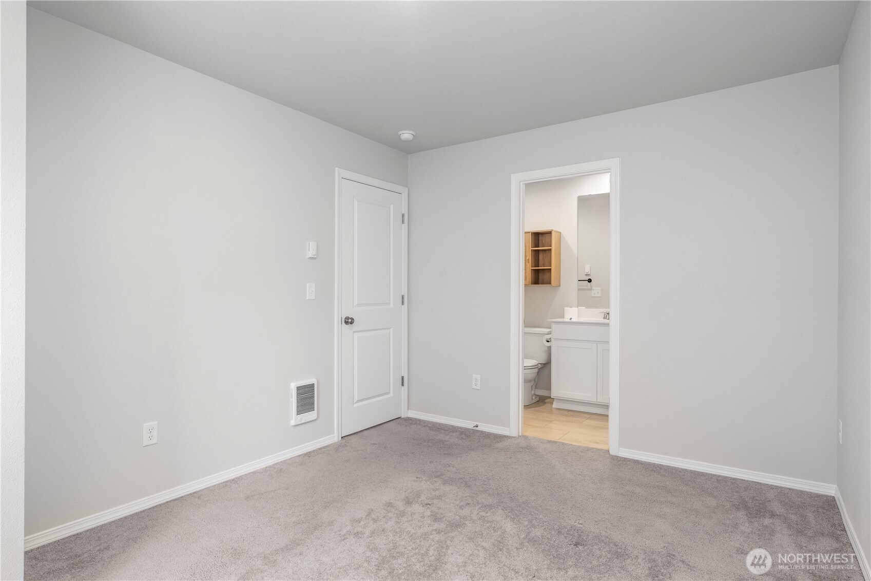 4345 SE Woodford Court , Port Orchard, WA 98366