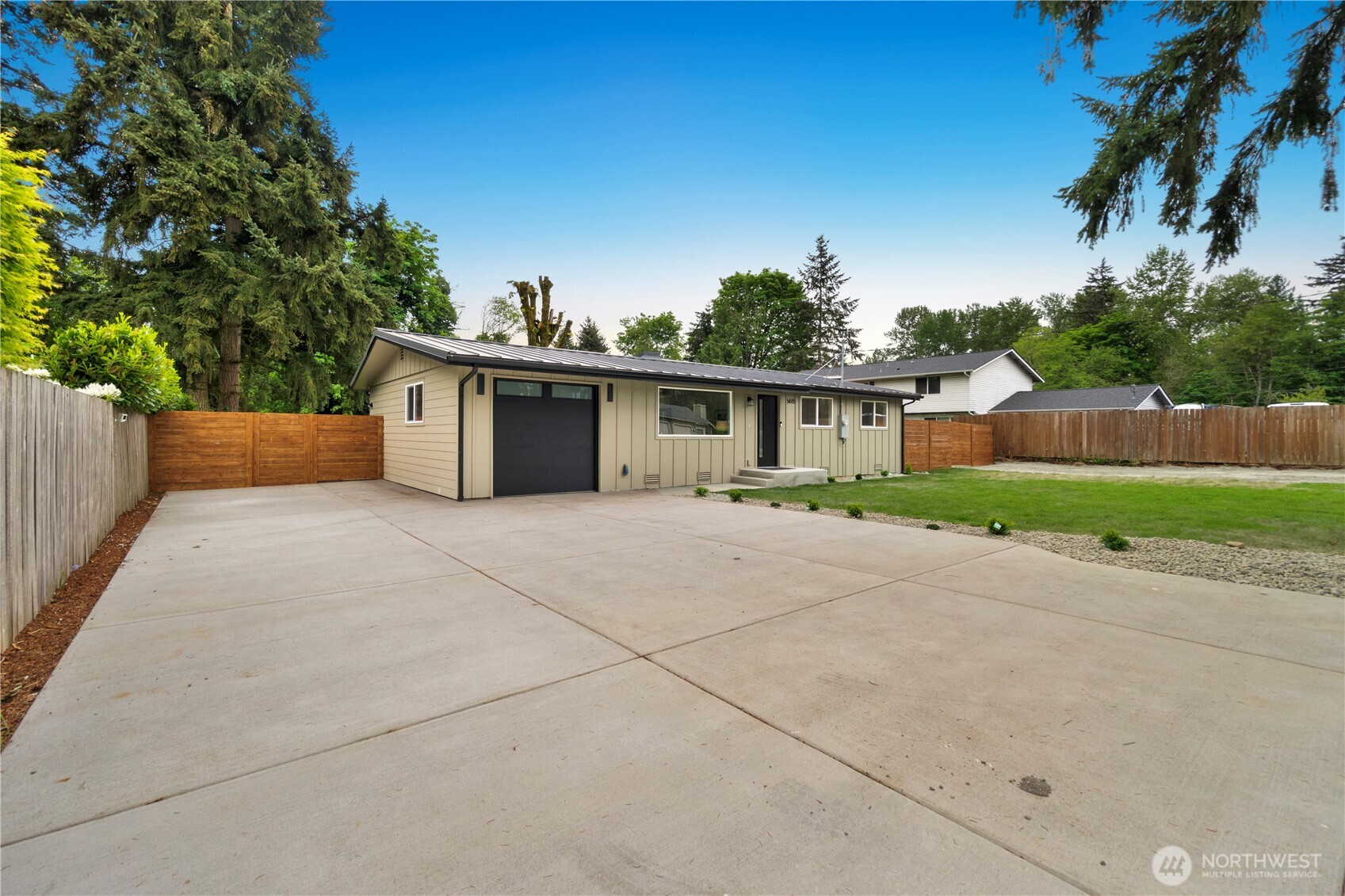 5615 S 305th Street , Auburn, WA 98001