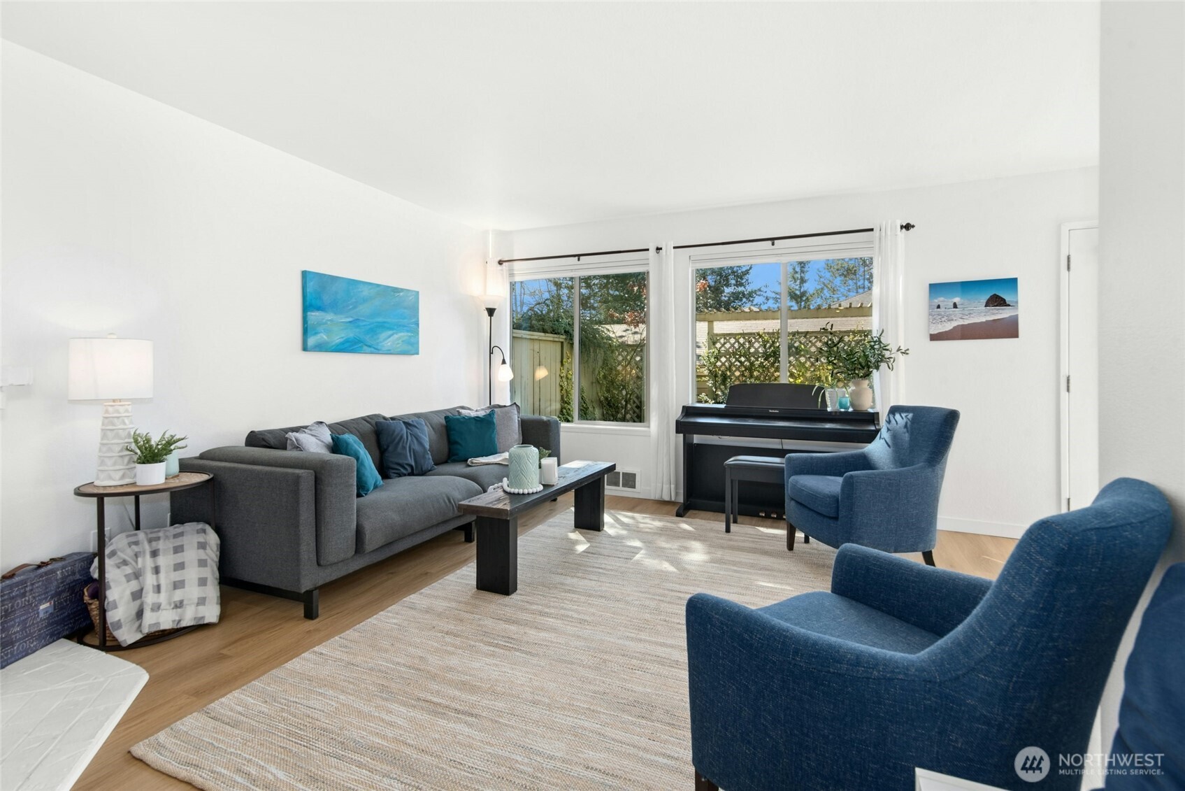 447 7th Avenue , Kirkland, WA 98033