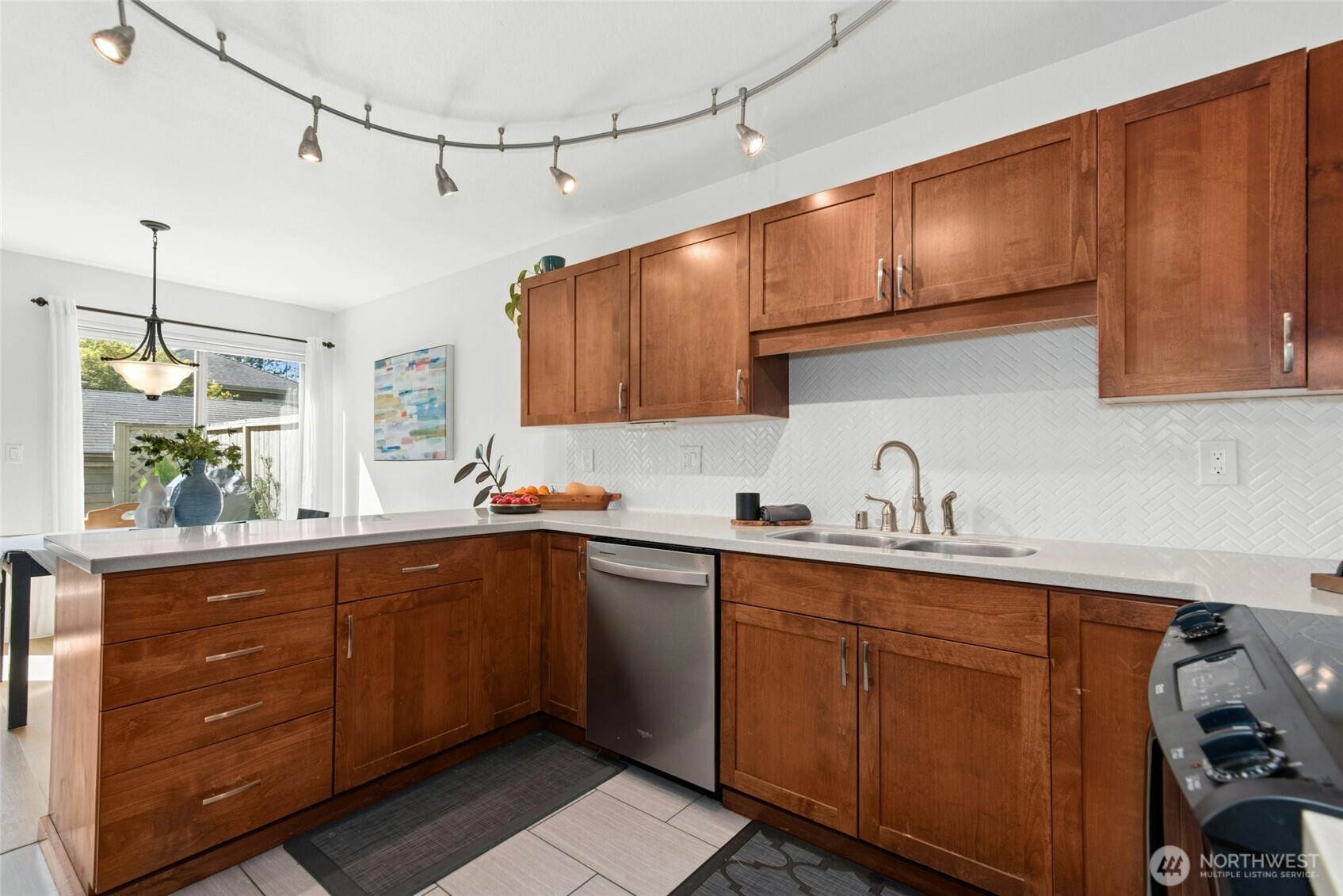 447 7th Avenue , Kirkland, WA 98033