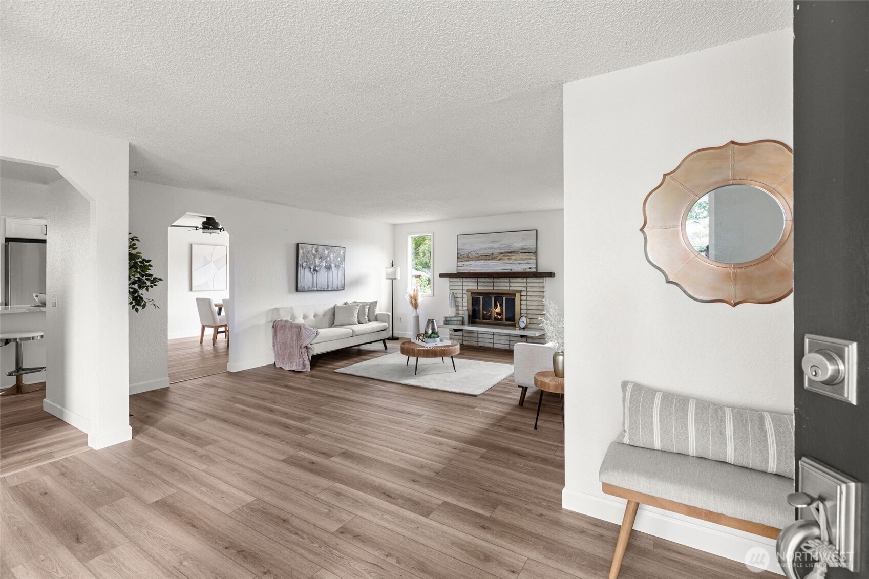 31300 31st Ave SW, Federal Way, WA 98023
