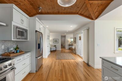 5930 Rose Loop NE, Bainbridge Island, WA 98110 - Photo 13