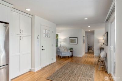 5930 Rose Loop NE, Bainbridge Island, WA 98110 - Photo 14