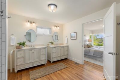 5930 Rose Loop NE, Bainbridge Island, WA 98110 - Photo 27