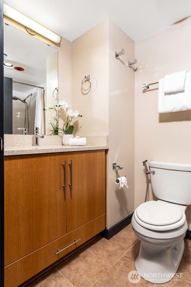 401 9th Avenue N #112, Seattle, WA 98109