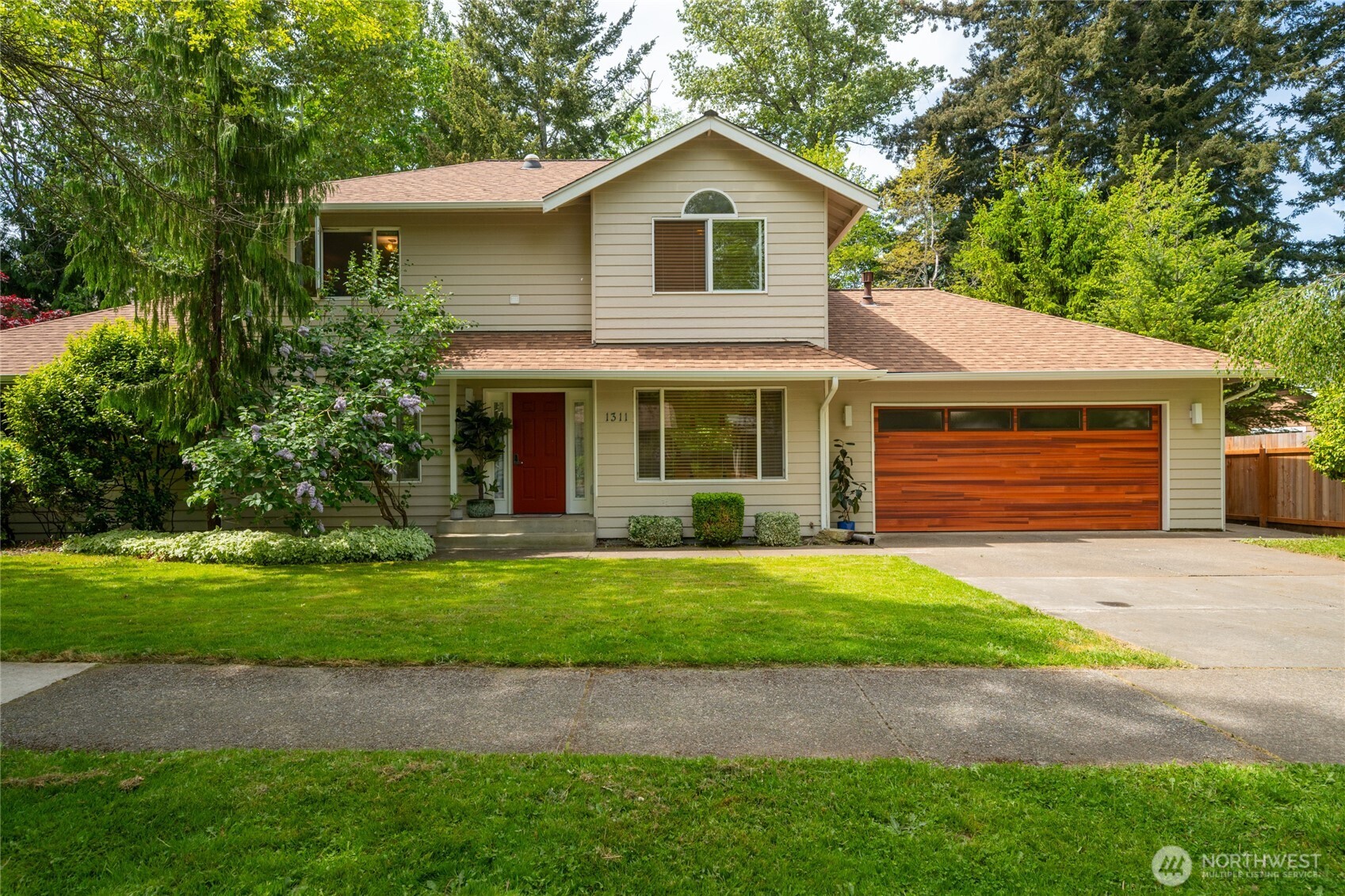 1311 Clearbrook Drive , Bellingham, WA 98229