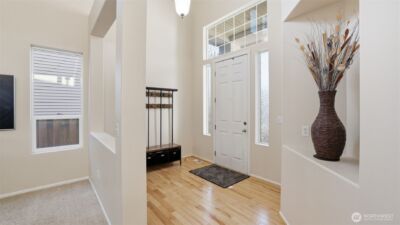 6114 Montevista Drive SE, Auburn, WA 98092 - Photo 2