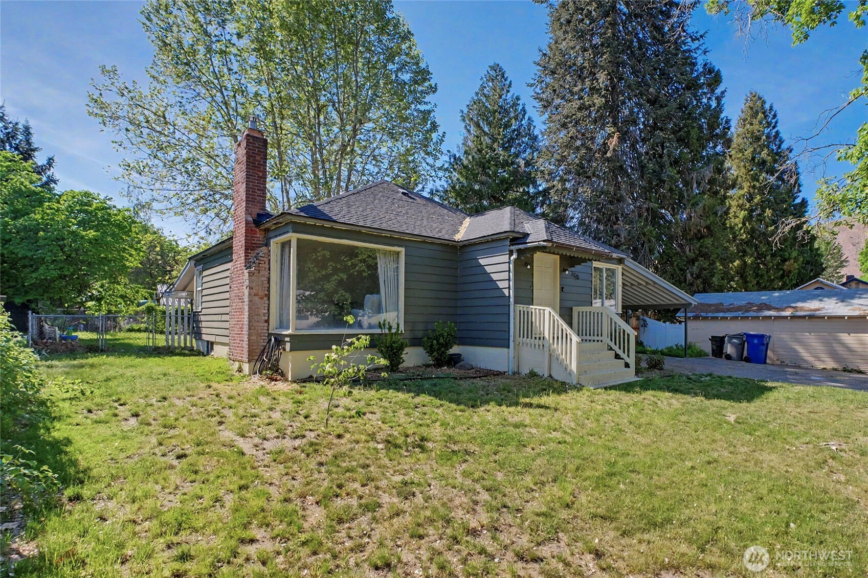 200 Paton Street , Cashmere, WA 98815
