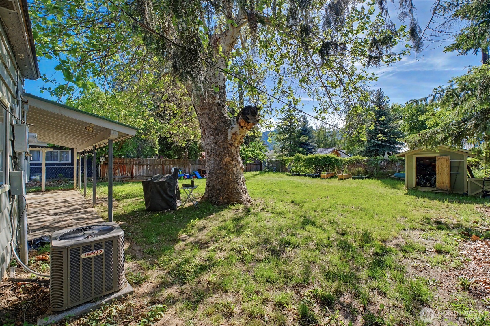200 Paton Street , Cashmere, WA 98815