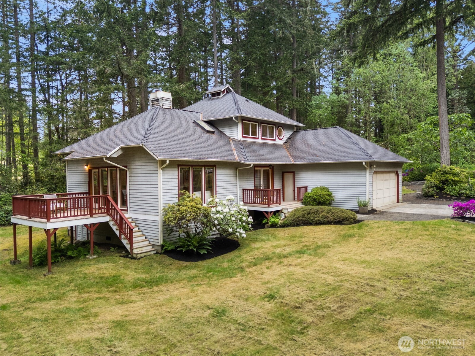 7983 NE Walden Lane , Bainbridge Island, WA 98110