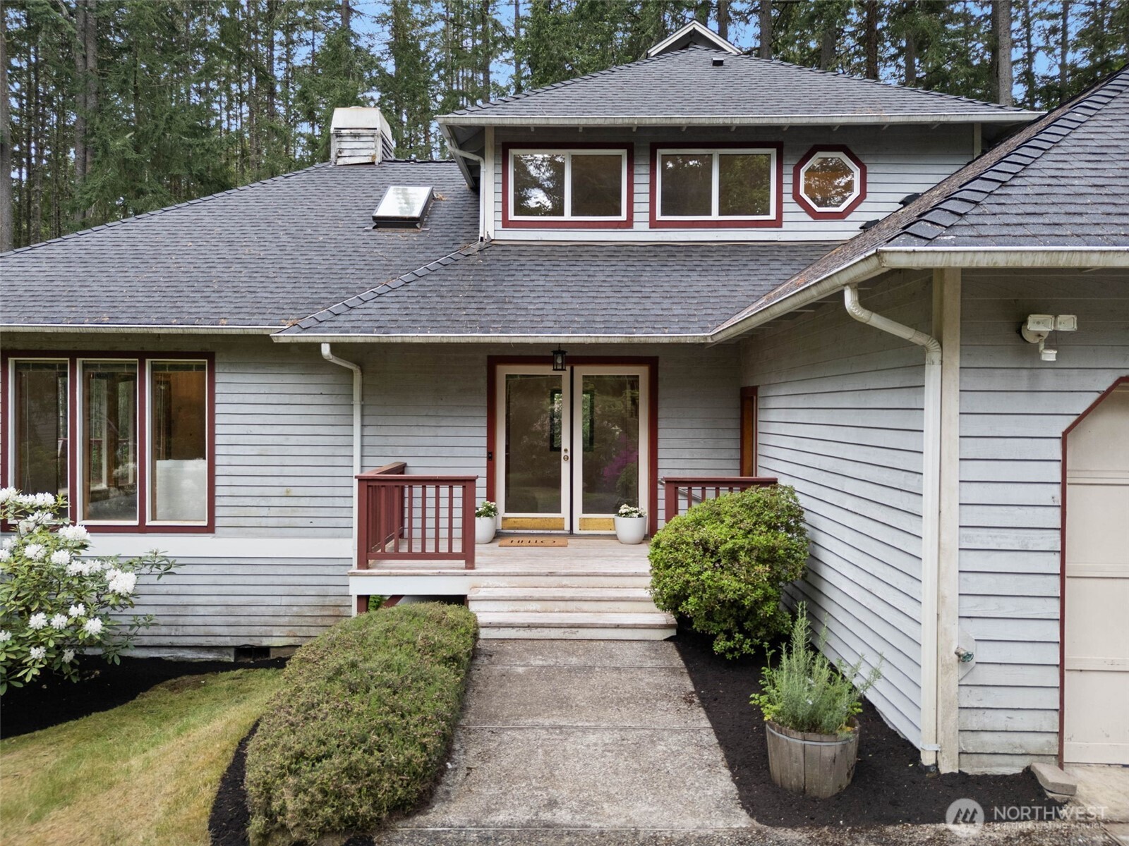 7983 NE Walden Lane , Bainbridge Island, WA 98110