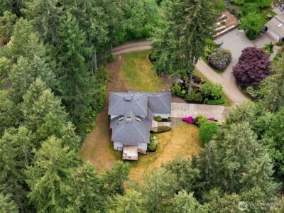 7983 NE Walden Lane , Bainbridge Island, WA 98110 - Photo 27