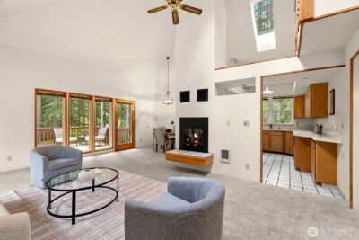 7983 NE Walden Lane , Bainbridge Island, WA 98110 - Photo 4
