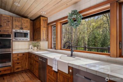 3431 Teanaway Road , Cle Elum, WA 98922 - Photo 17