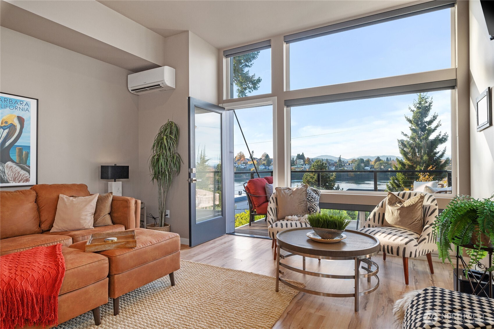 1157 Wheaton Way , Bremerton, WA 98310