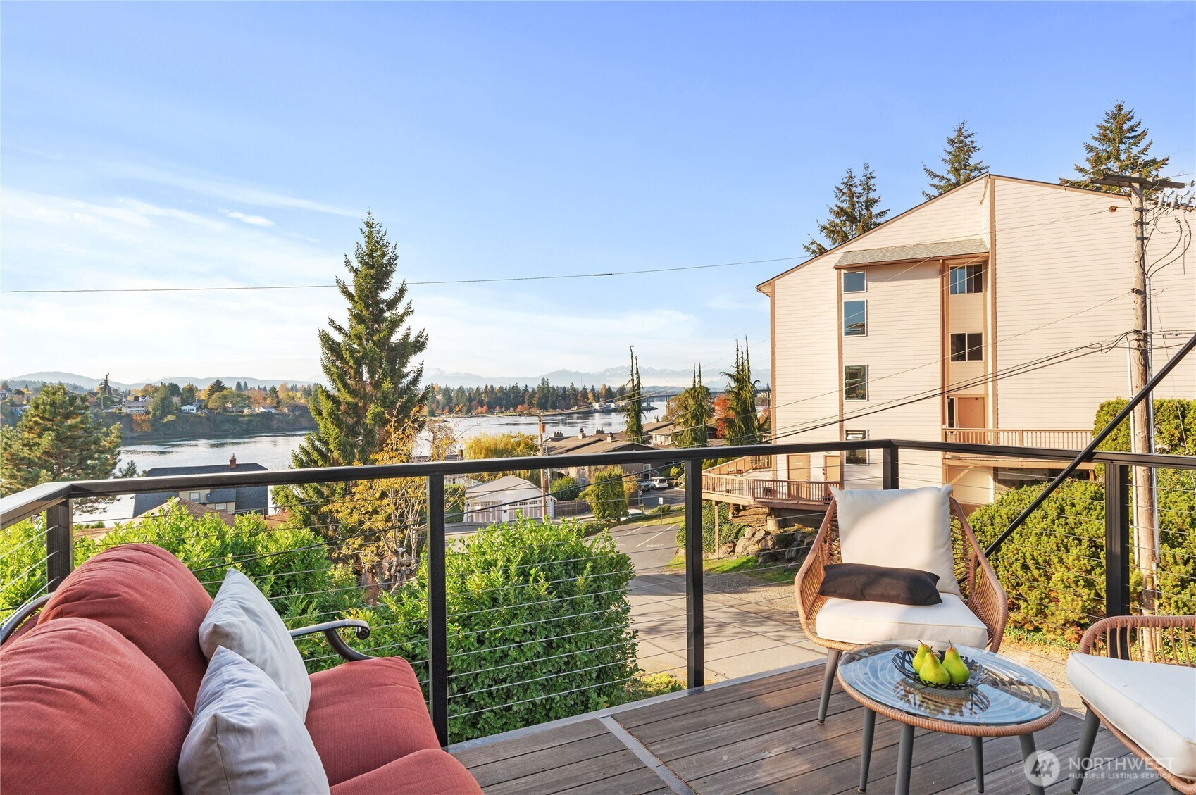 1157 Wheaton Way , Bremerton, WA 98310