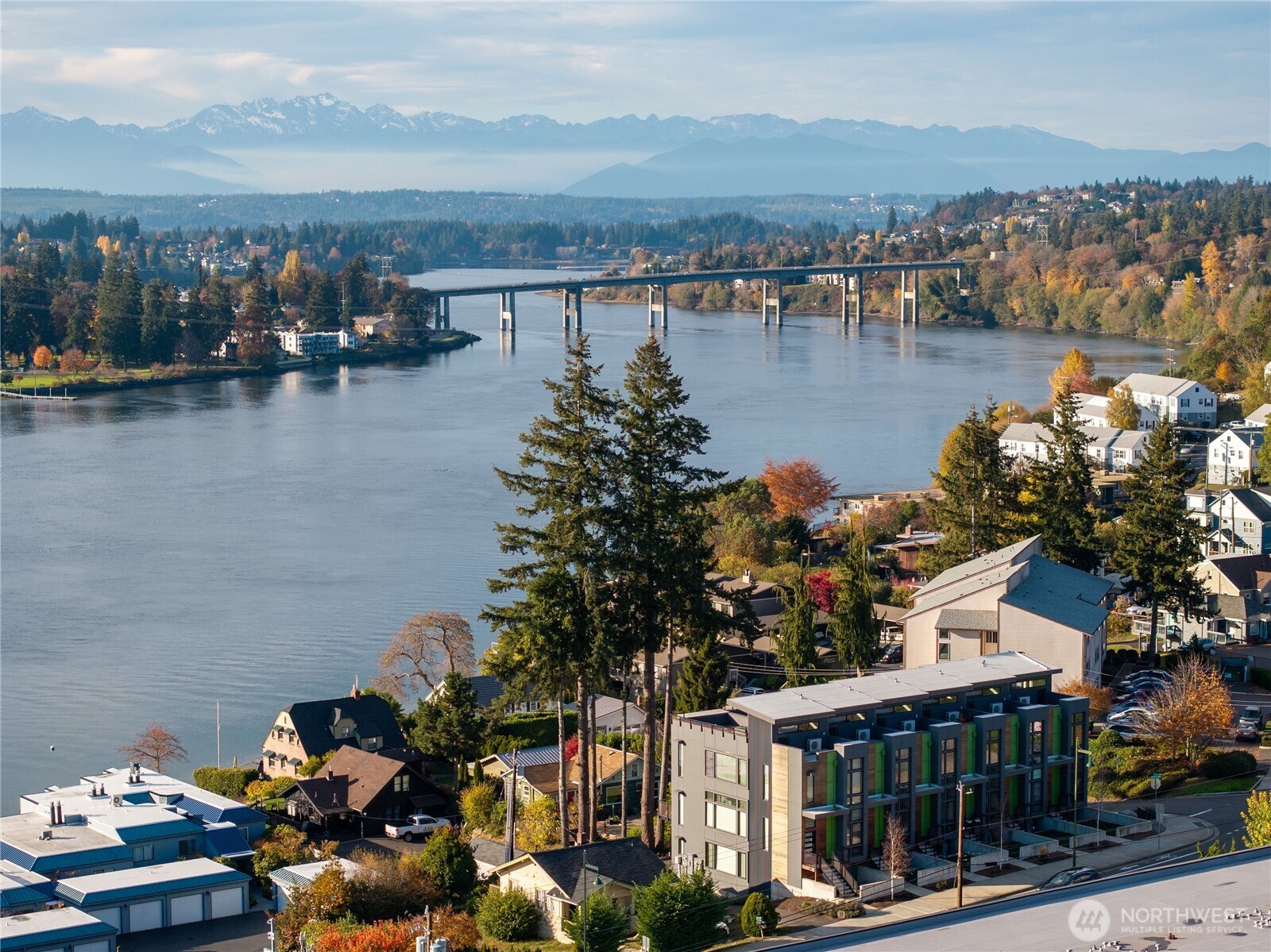 1157 Wheaton Way , Bremerton, WA 98310