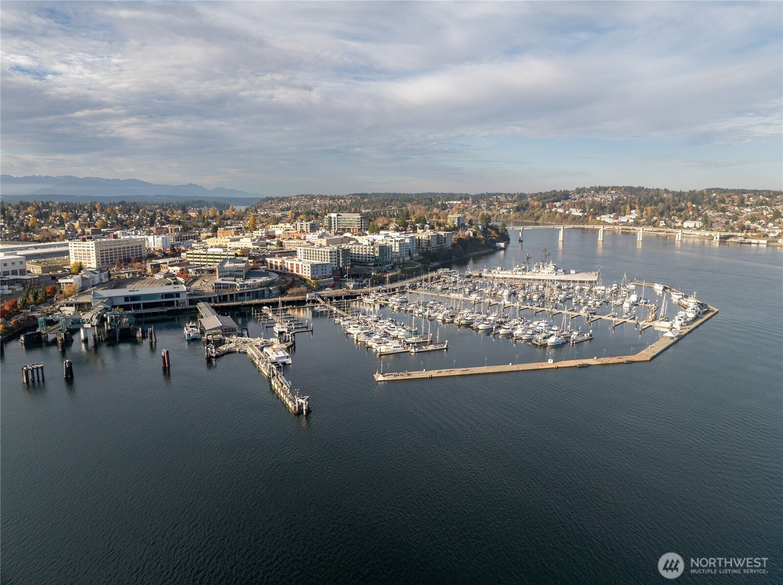 1149 Wheaton Way , Bremerton, WA 98310