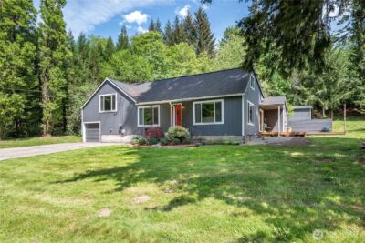 1304 Coal Creek Road , Longview, WA 98632