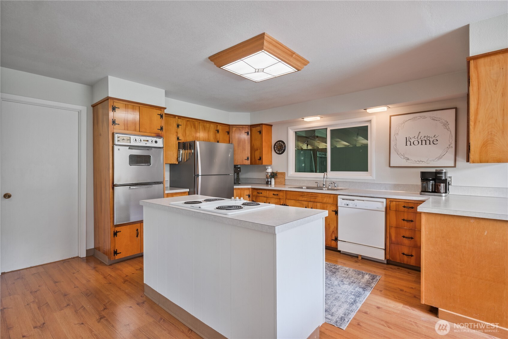 1304 Coal Creek Road , Longview, WA 98632