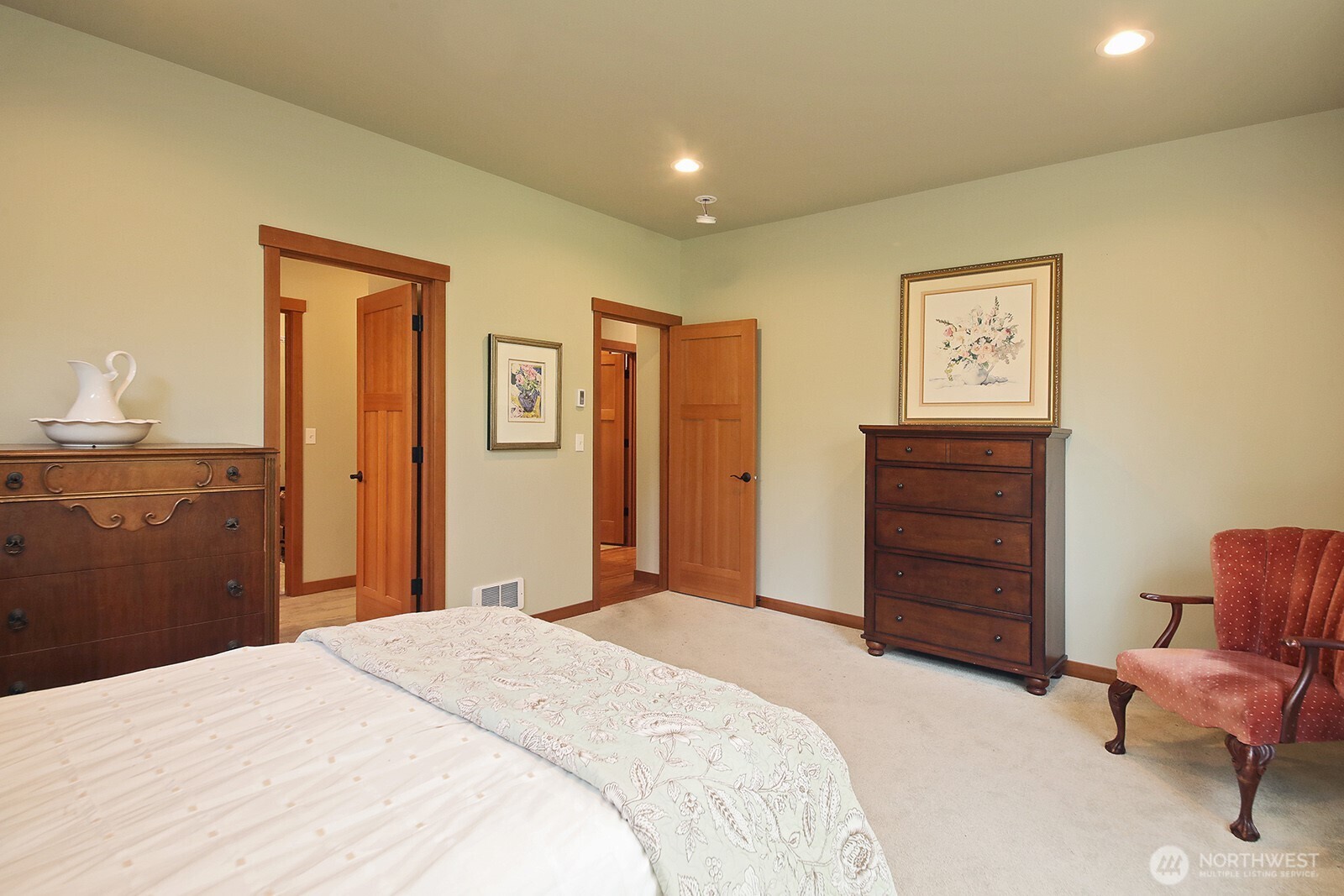5743 Capt Vancouver Drive , Langley, WA 98260