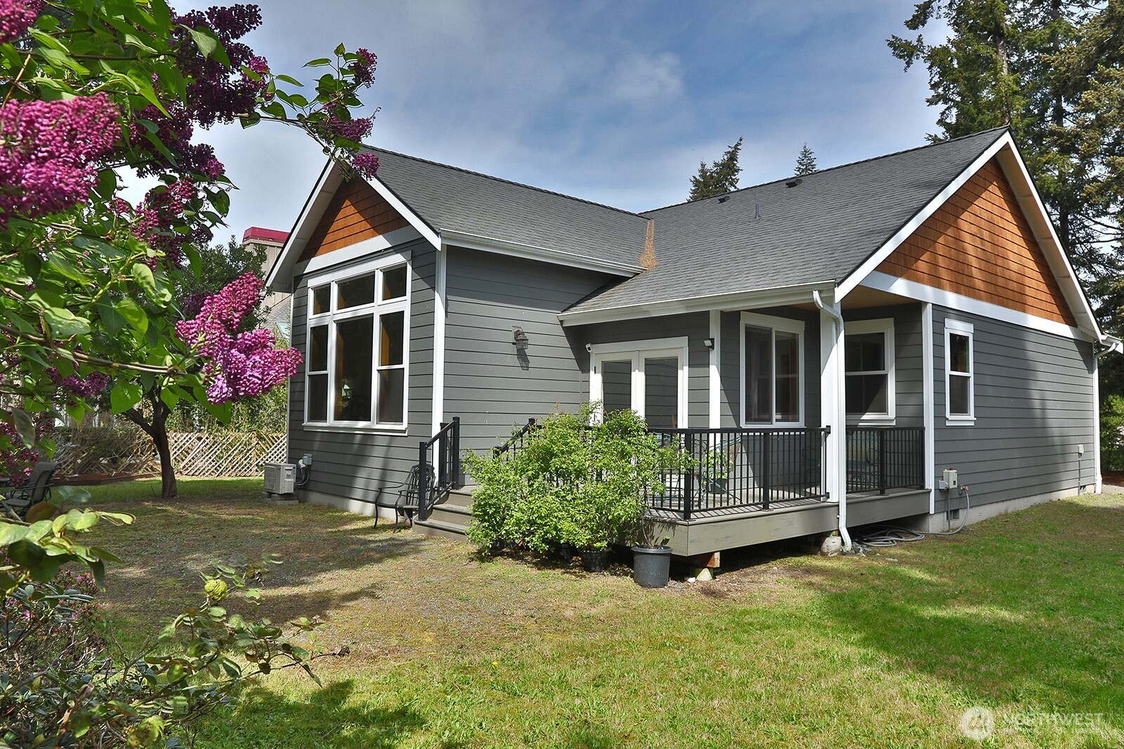 5743 Capt Vancouver Drive , Langley, WA 98260