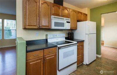 6461 NE 181st Street , Kenmore, WA 98028 - Photo 3