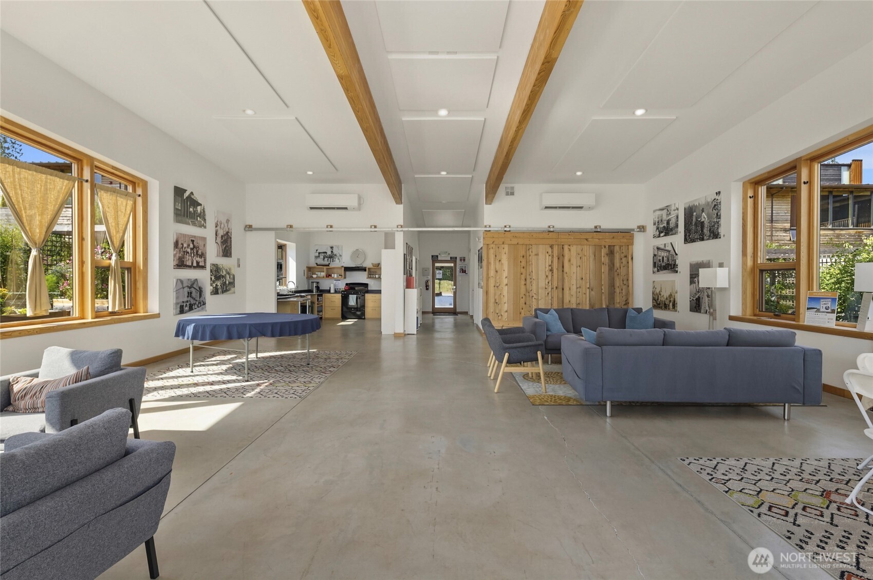 221 Wyatt Way NW #A104, Bainbridge Island, WA 98110