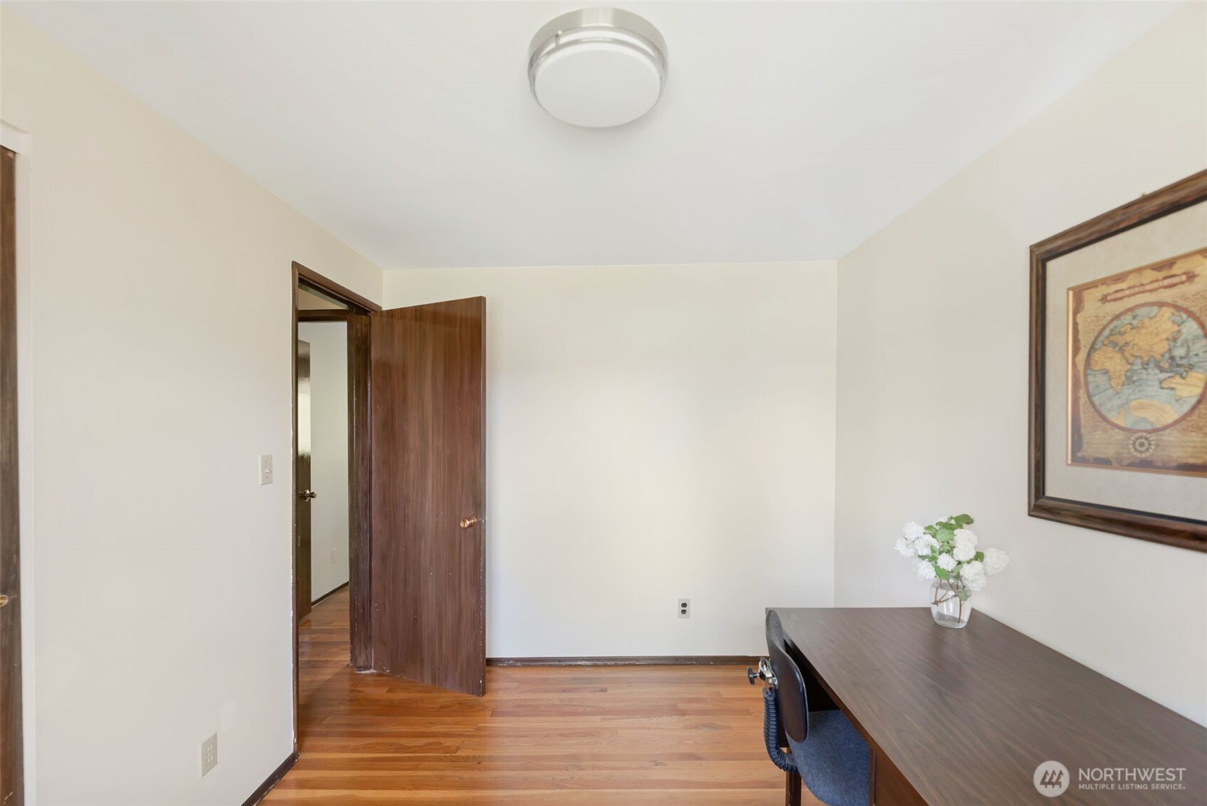 26635 18 Place S, Des Moines, WA 98198-9212